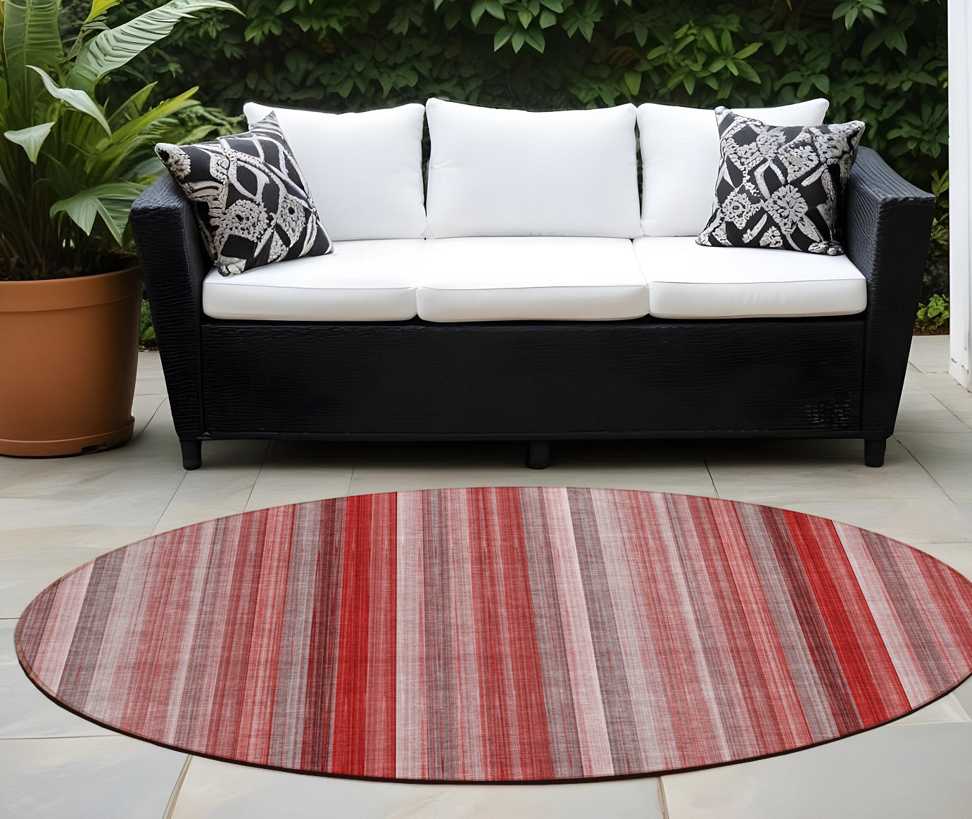 Stylish and Functional Stain-Resistant Non-Slip Runner Rug for Both Indoor and Outdoor Areas - Ideal for Decorating Your Spaces