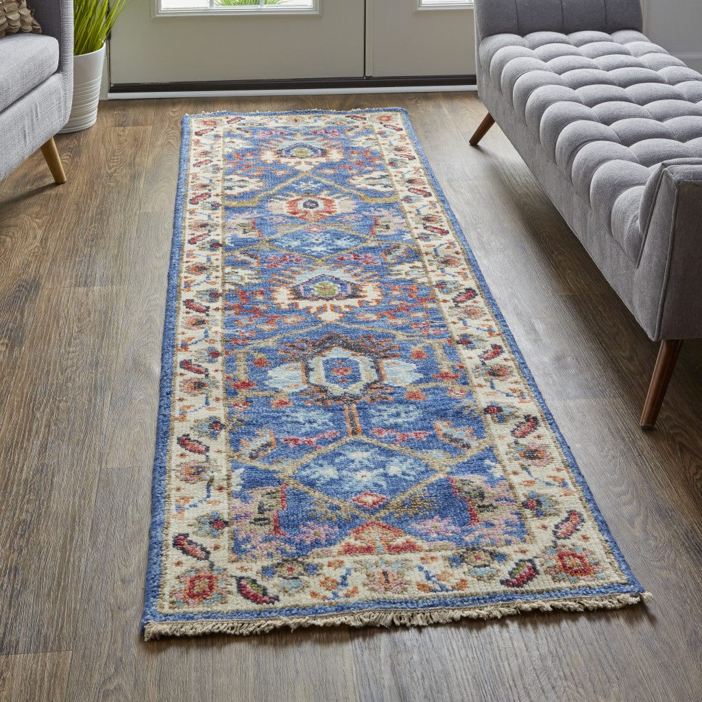 Exquisite Hand-Knotted Wool Floral Area Rug with Stain Resistance - Artisan-Crafted for Elegant Style