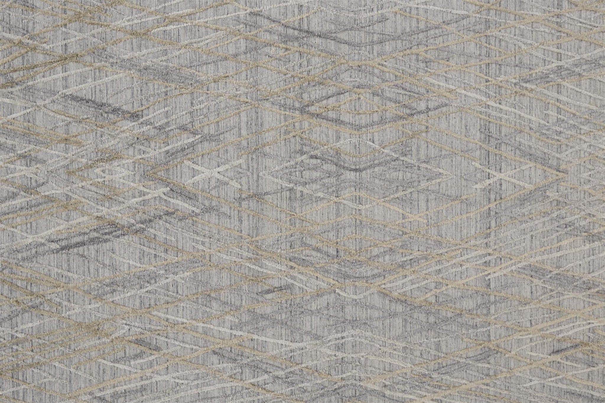 Exquisite Hand-Woven Area Rug with Elegant Gray and Ivory Abstract Design for Added Warmth and Stylish Ambiance