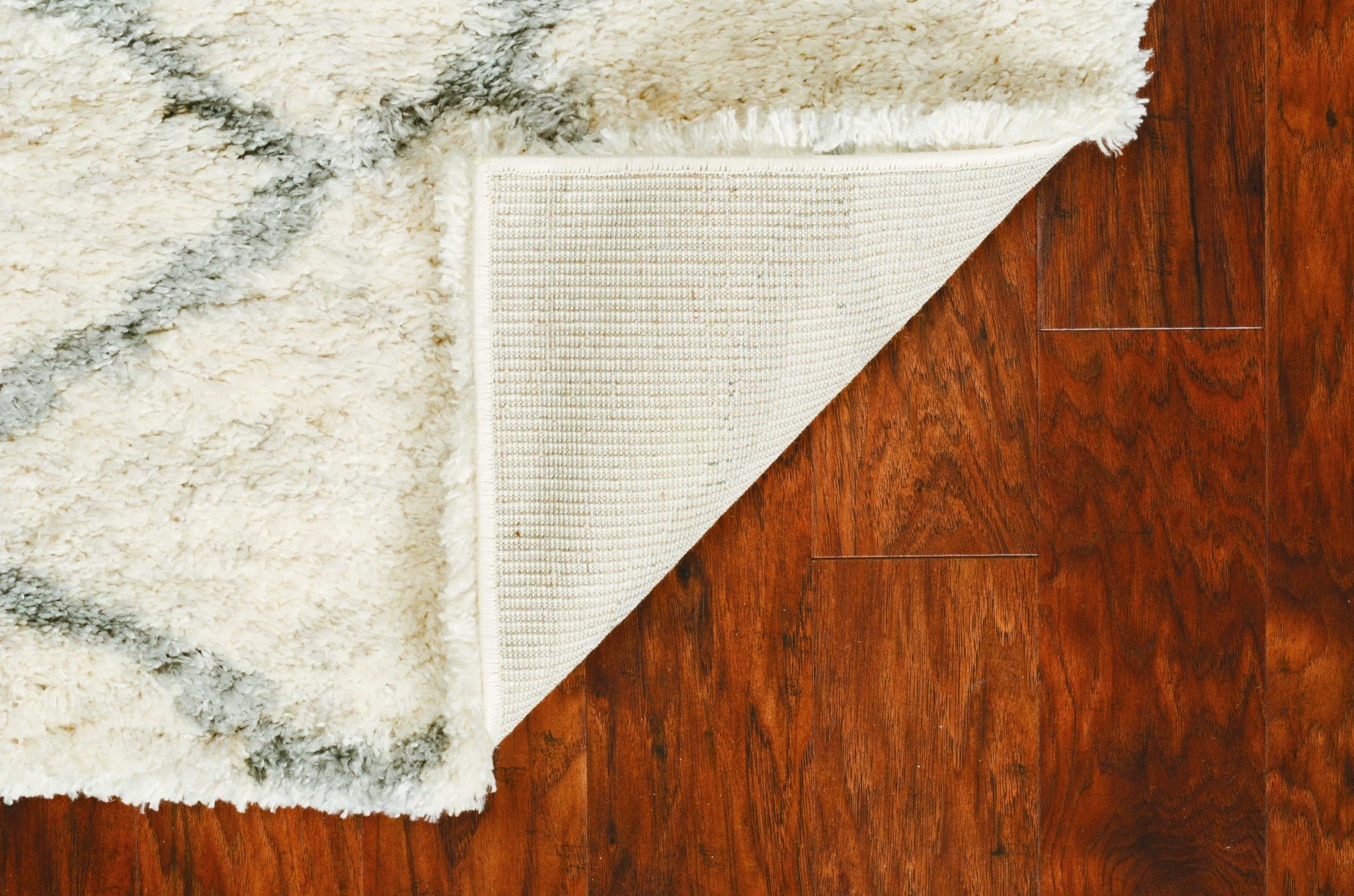 Ivory Turkish Area Rug - High - Quality, Soft - Patterned for a Cozy Home
