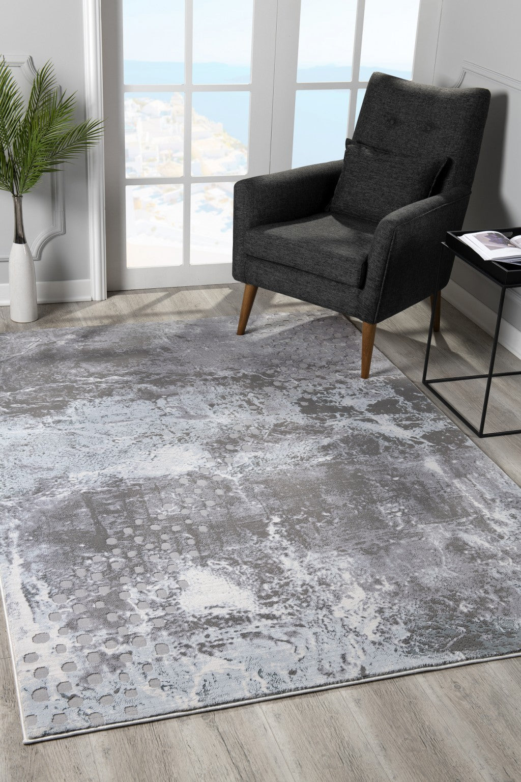 Stylish Gray Distressed Abstract Area Rug - Durable, Stain-Resistant & Comfortable