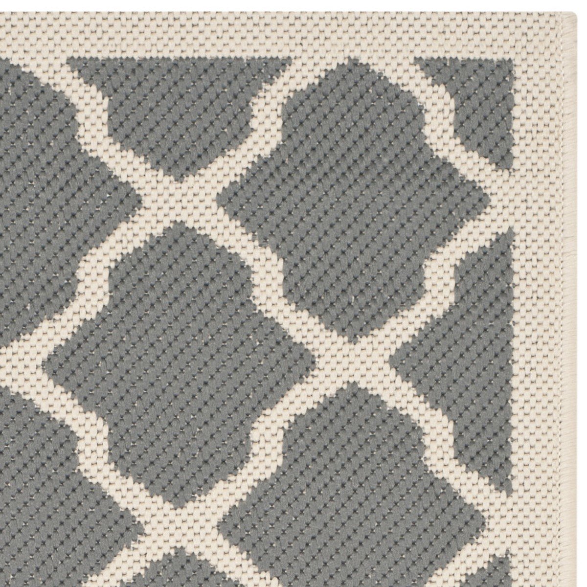 Durable Polypropylene Courtyard Power Loomed Rug for Stylish Indoor and Outdoor Use