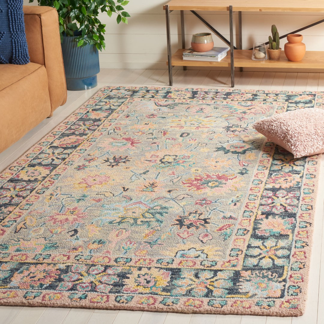 Luxurious Hand-Tufted Floral Wool Blend Rug for Elegant Interiors