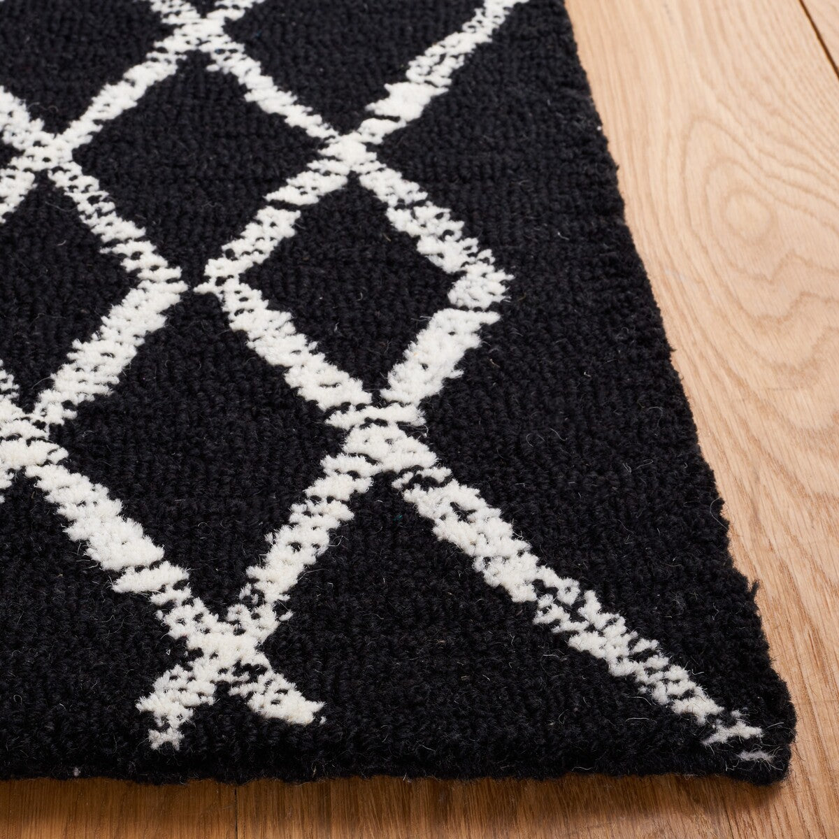 Luxurious Metro Hand-Tufted 100% Fine Indian Wool Pile Area Rug for Elegant Home Decoration with Softness