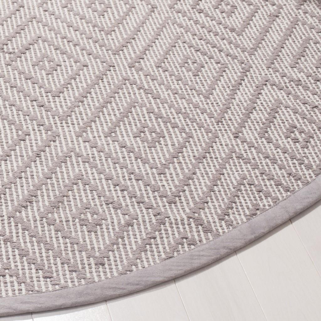 Luxurious Indian Hand-Woven 100% Cotton Pile Montauk Rug for Stylish Spaces