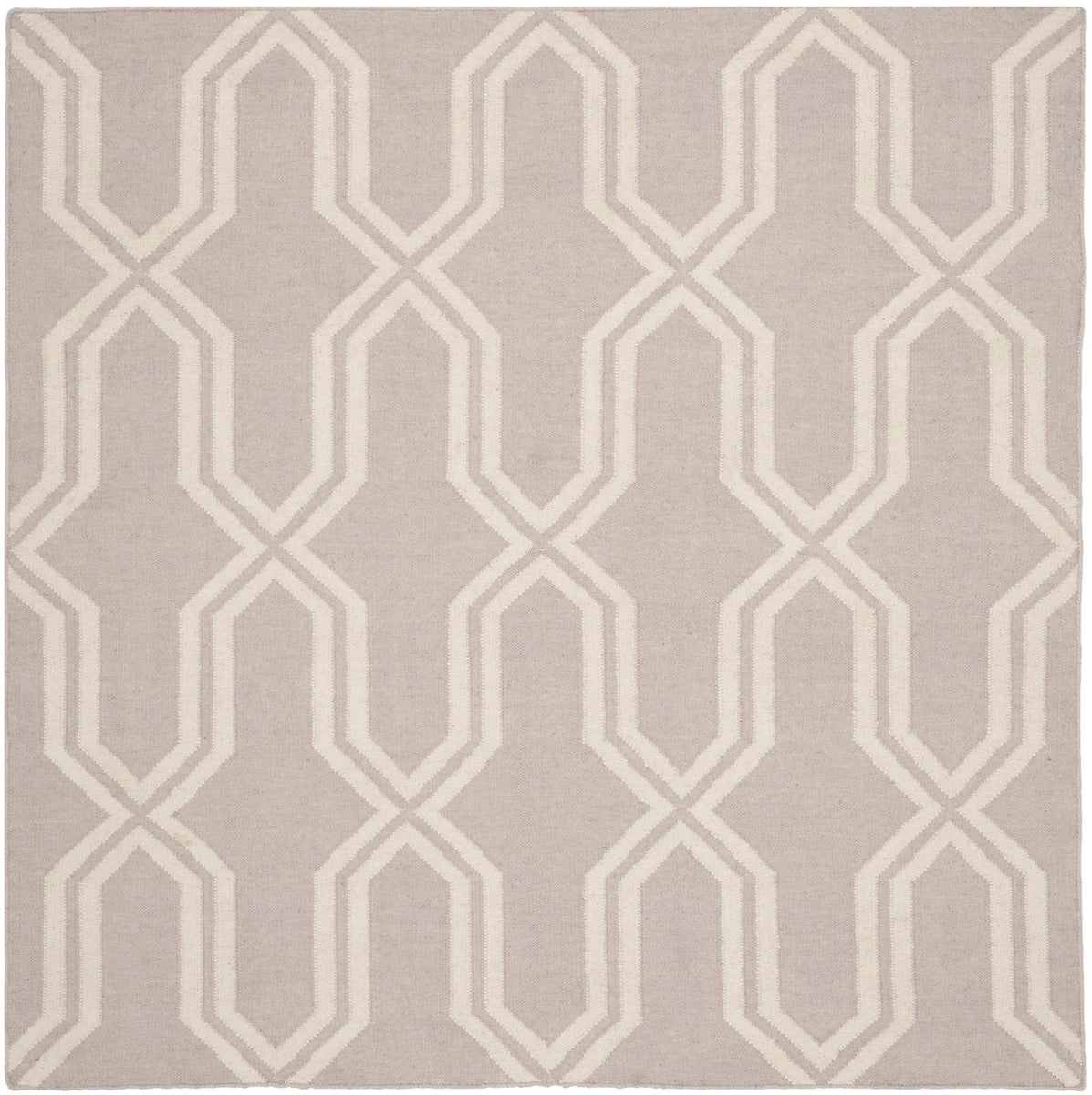 Exquisite Hand-Woven Dhurries Flat Weave Rug with Classic Geometric Patterns for Enduring Home Elegance