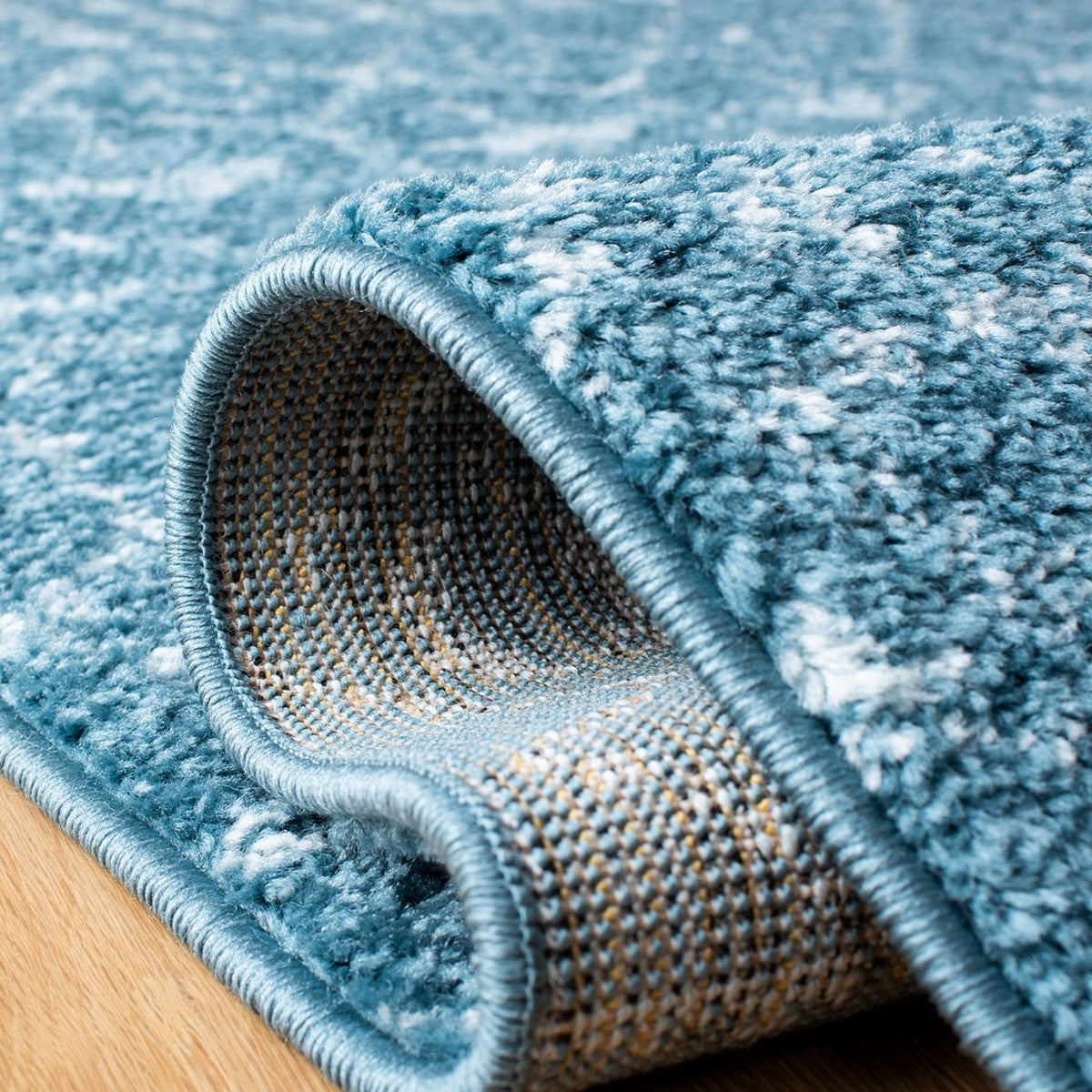 Stylish and Durable Tulum Bohemian Power Loomed Polypropylene Area Rug for Any Space