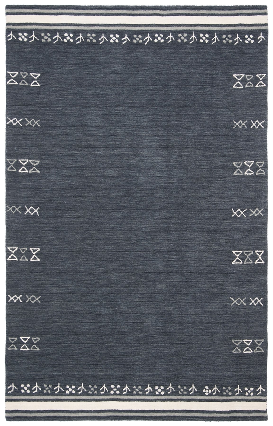 Luxurious Handmade Himalayan Wool Area Rug with a Rectangle Design and 20MM Pile Height, Skillfully Crafted in India