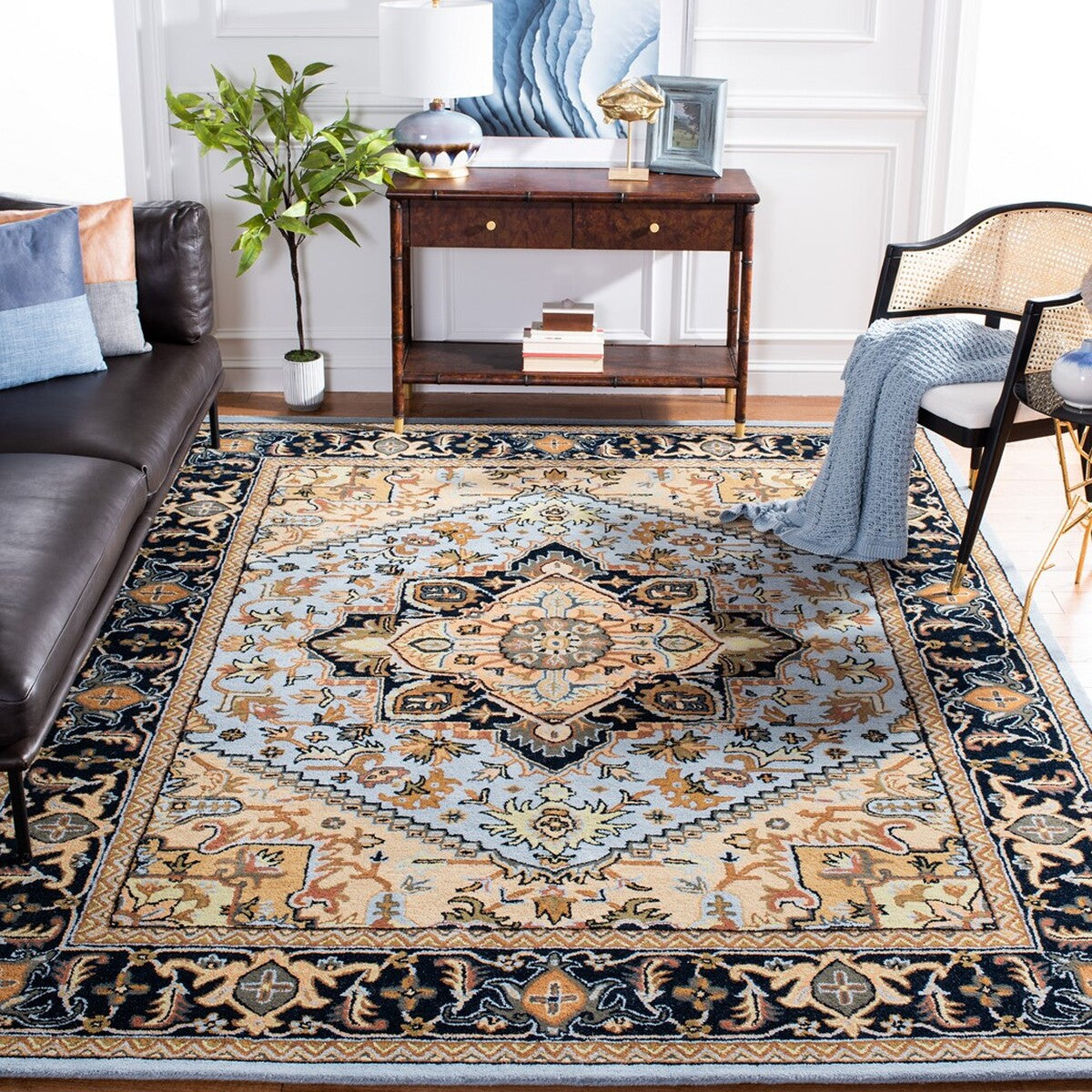 Luxurious Heritage Wool Pile Rug with Hand - Tufted Exquisite Craftsmanship for Timeless Beauty
