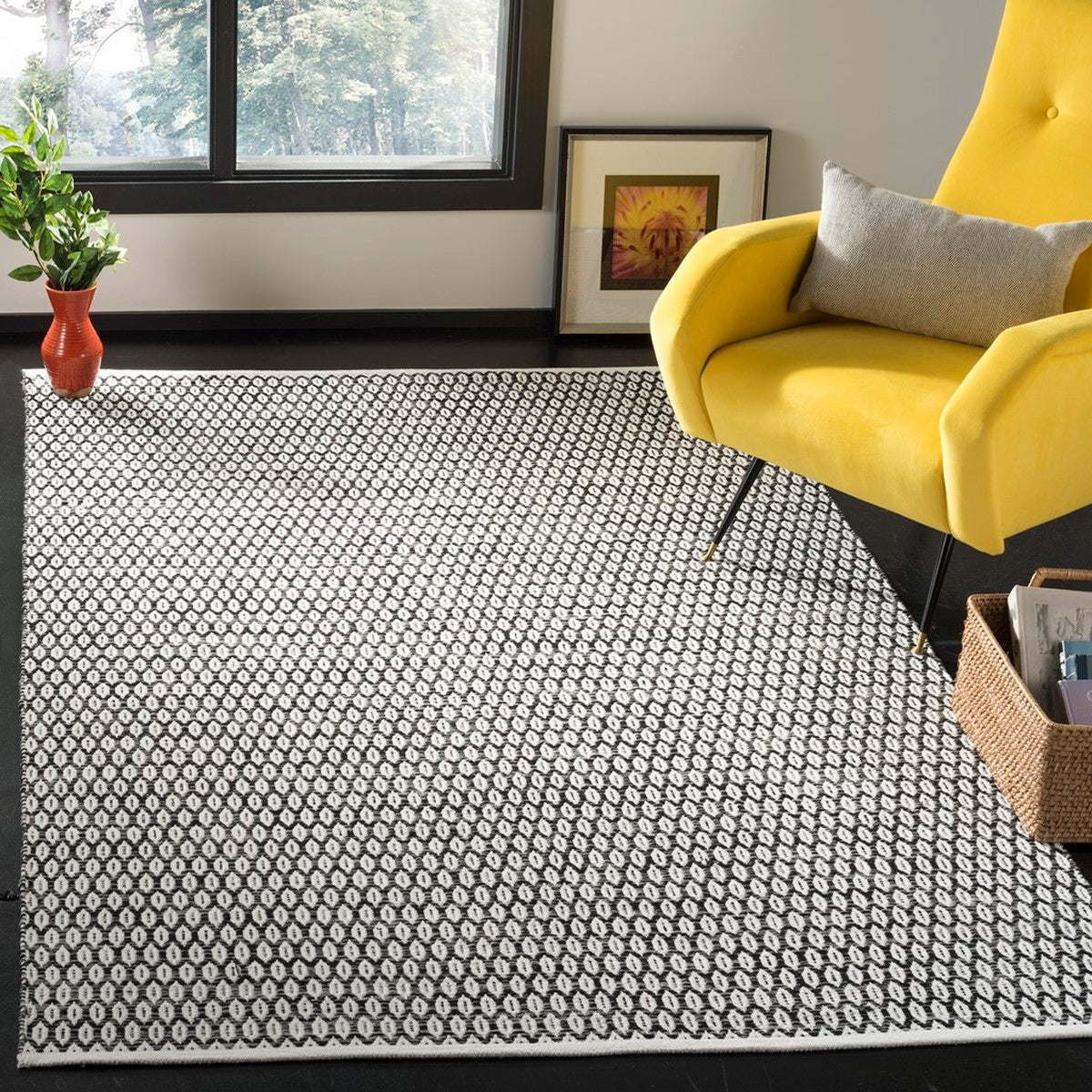 Montauk MTK608 Handmade Flat Weave Rug with Stunning Ikat Design for Coastal and Modern Homes