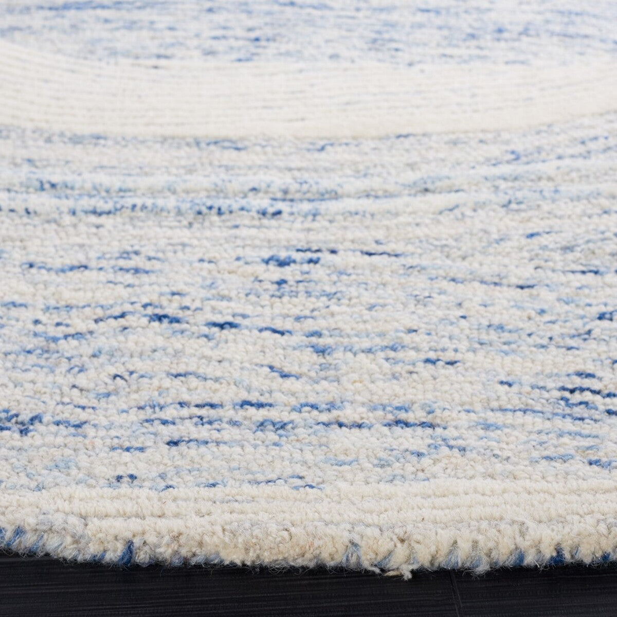 Exquisite Fifth Avenue 121 Luxury Hand-Tufted New Zealand Wool Carpet for Sophisticated Home Decoration and Enhanced Comfort