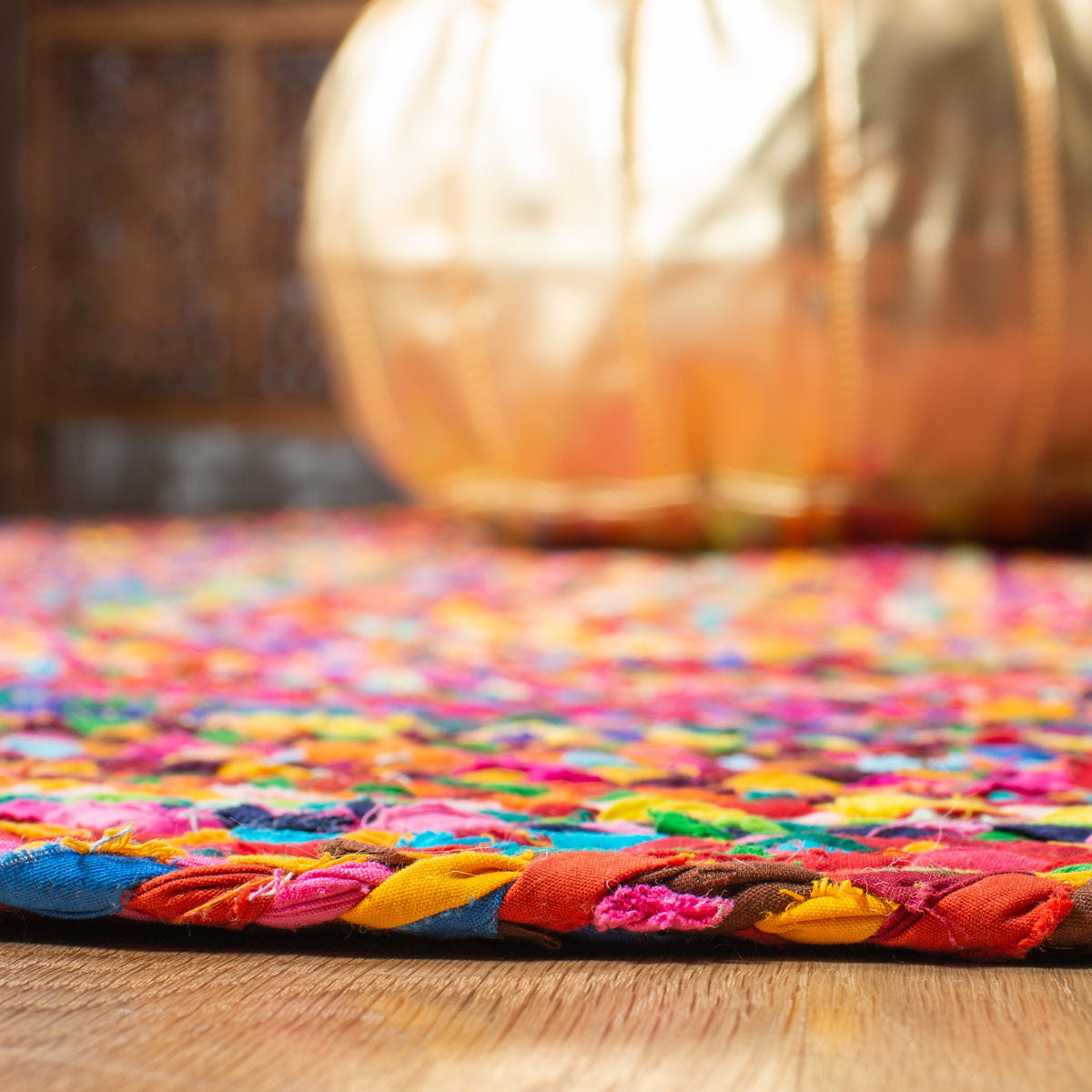 Exquisite Hand-Woven 210 Braided Cotton Rug with Stunning Artisan Design for Elegant Home Decor and Comfort