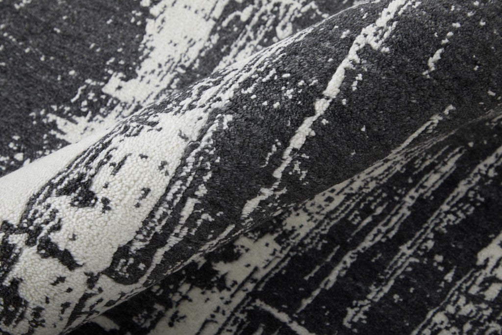 Exquisite Hand-Woven Area Rug with Abstract Gray Design for Fashionable and Stylish Living Spaces - Showcasing Unique Artisan Craftsmanship