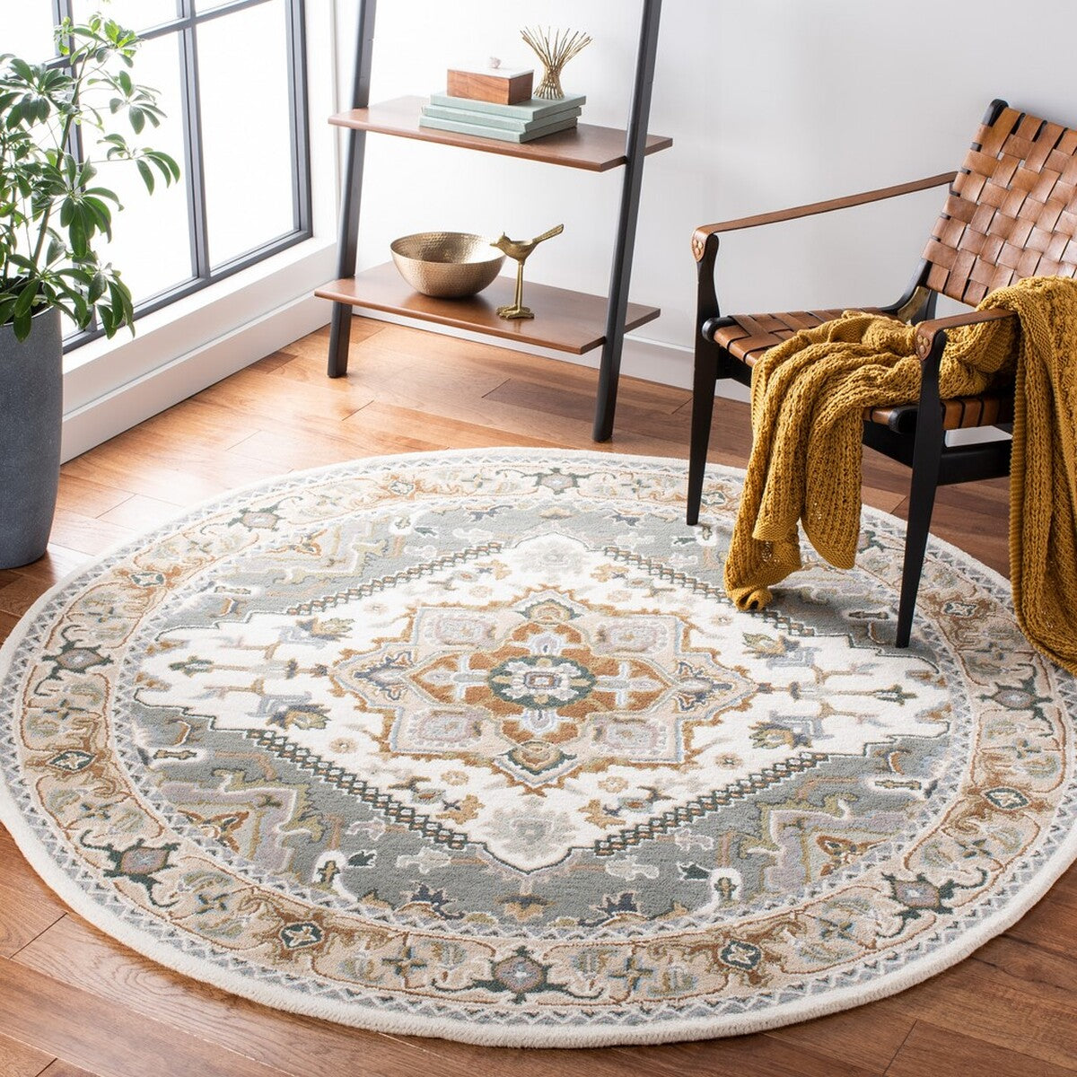 Luxurious Heritage Wool Pile Rug with Hand - Tufted Exquisite Craftsmanship for Timeless Beauty