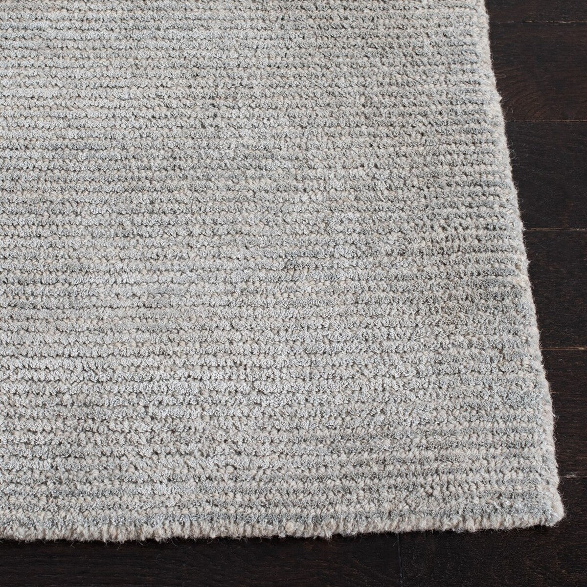 Himalaya Hand-Tufted Contemporary Luxury Floor Rug Made of Premium Viscose and Wool Pile for Sophisticated Home Decor