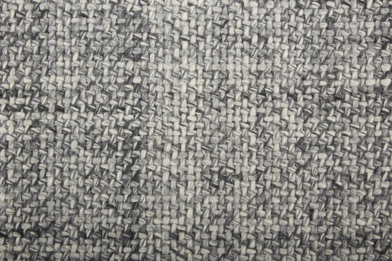 Exquisite Naples Hand-Woven Polyester Flatweave Area Rug - Soft, Long-Lasting, and Fade-Resistant for a Stylish Interior