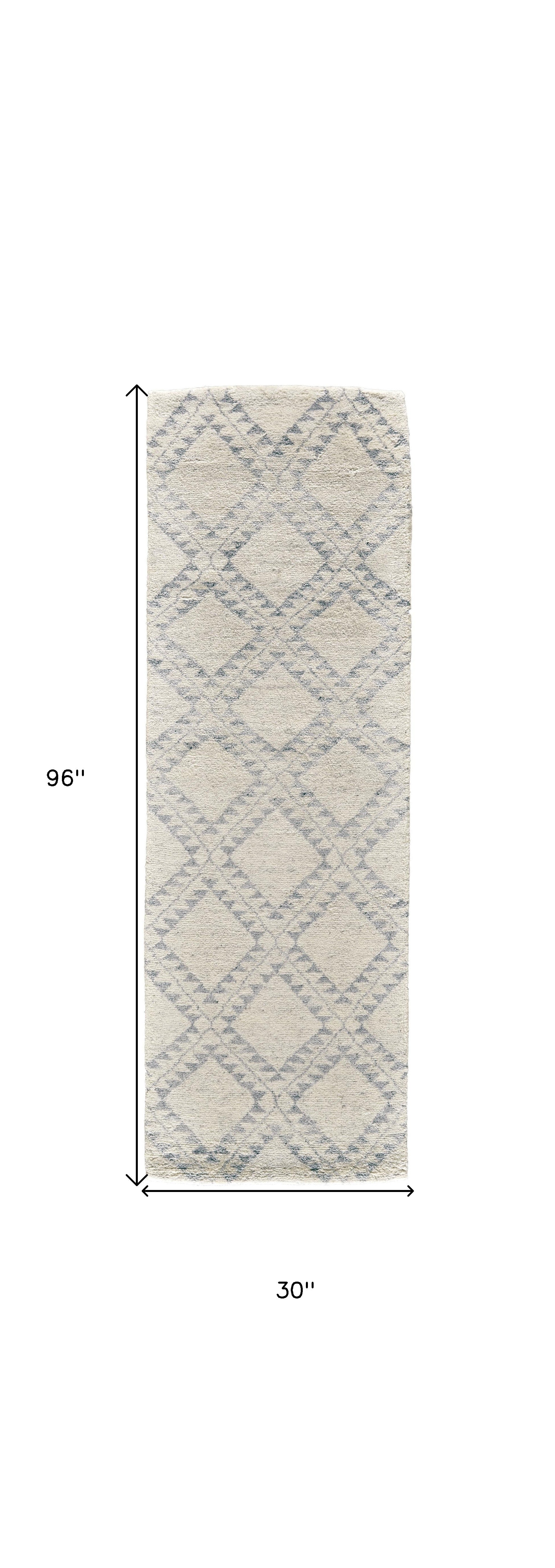 Exquisite Hand-Knotted Ivory Area Rug with Unique Geometric Design and Premium Wool Blend