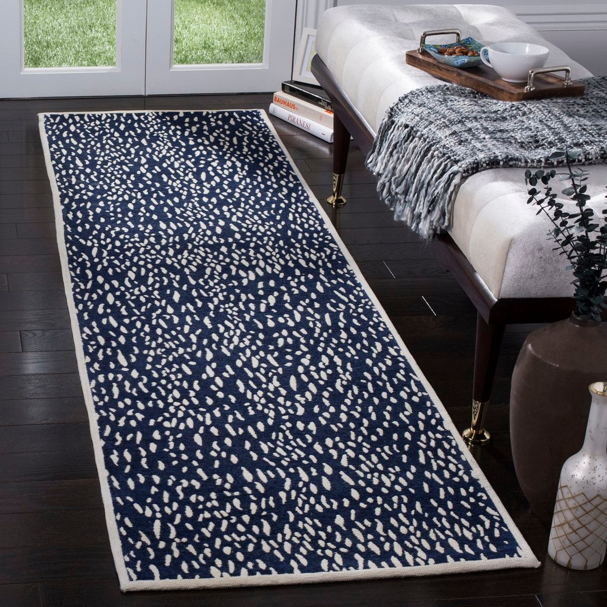 Exquisite Marbella Hand - Woven Polyester Chenille Rug for Elegant and Comfortable Home Decor