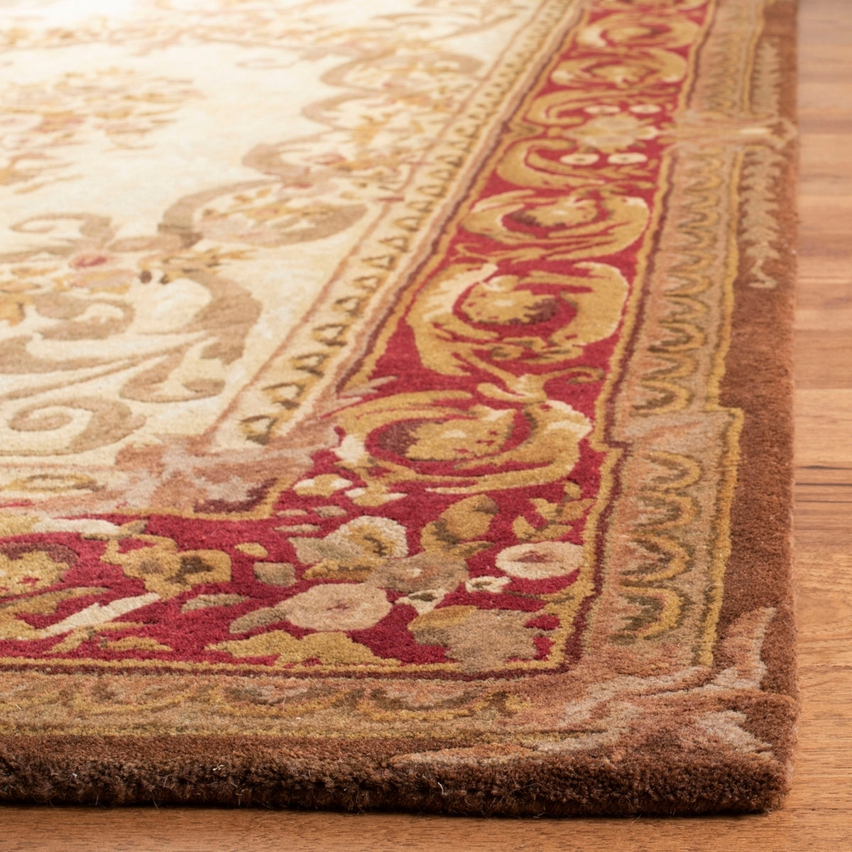 Luxurious Hand-Tufted Indian Wool Rug Em415 for Cozy Home Decor