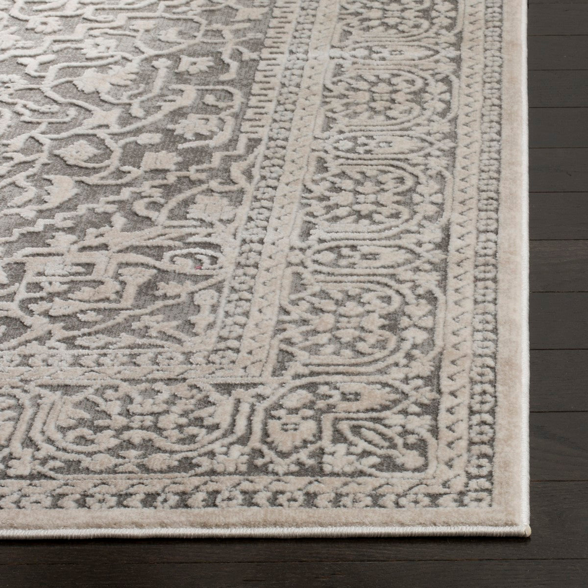 Reflection RFT670 Modern Power-Loomed Area Rug: Ideal for Stylish Home Comfort