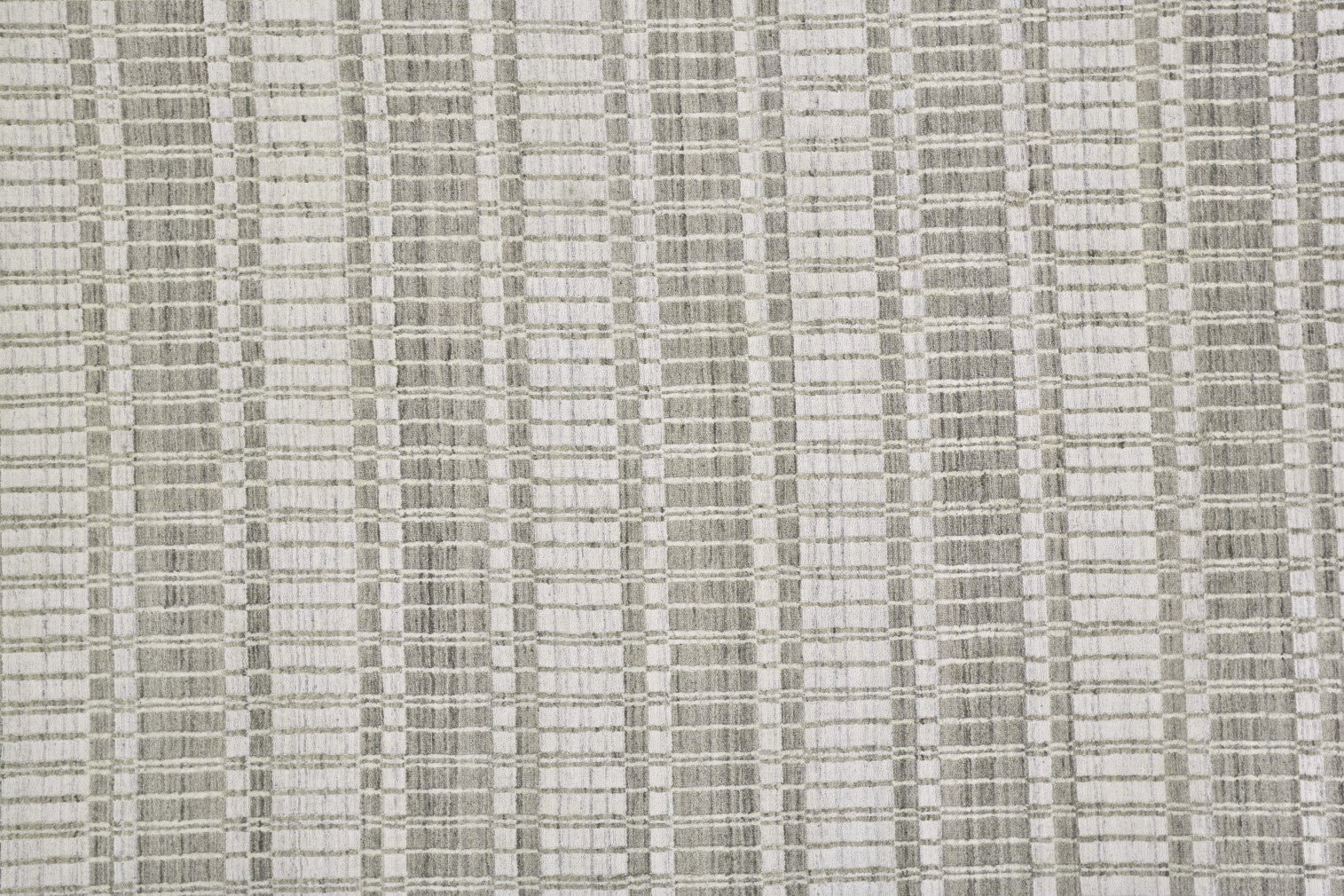 4' x 6' Hand-Woven Striped Area Rug: Unique Artisan Craft for a Cozy Home