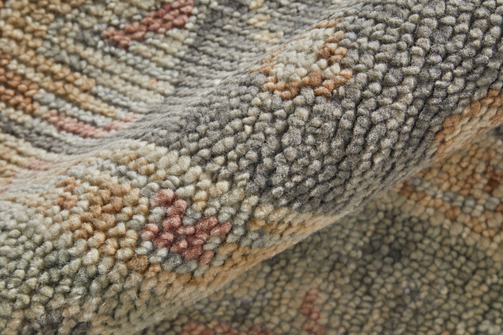 Exquisite Hand - Knotted Wool Area Rug with Fringe Featuring an Elegant Oriental Design, Ideal for Cozy Family Homes and Kids' Spaces
