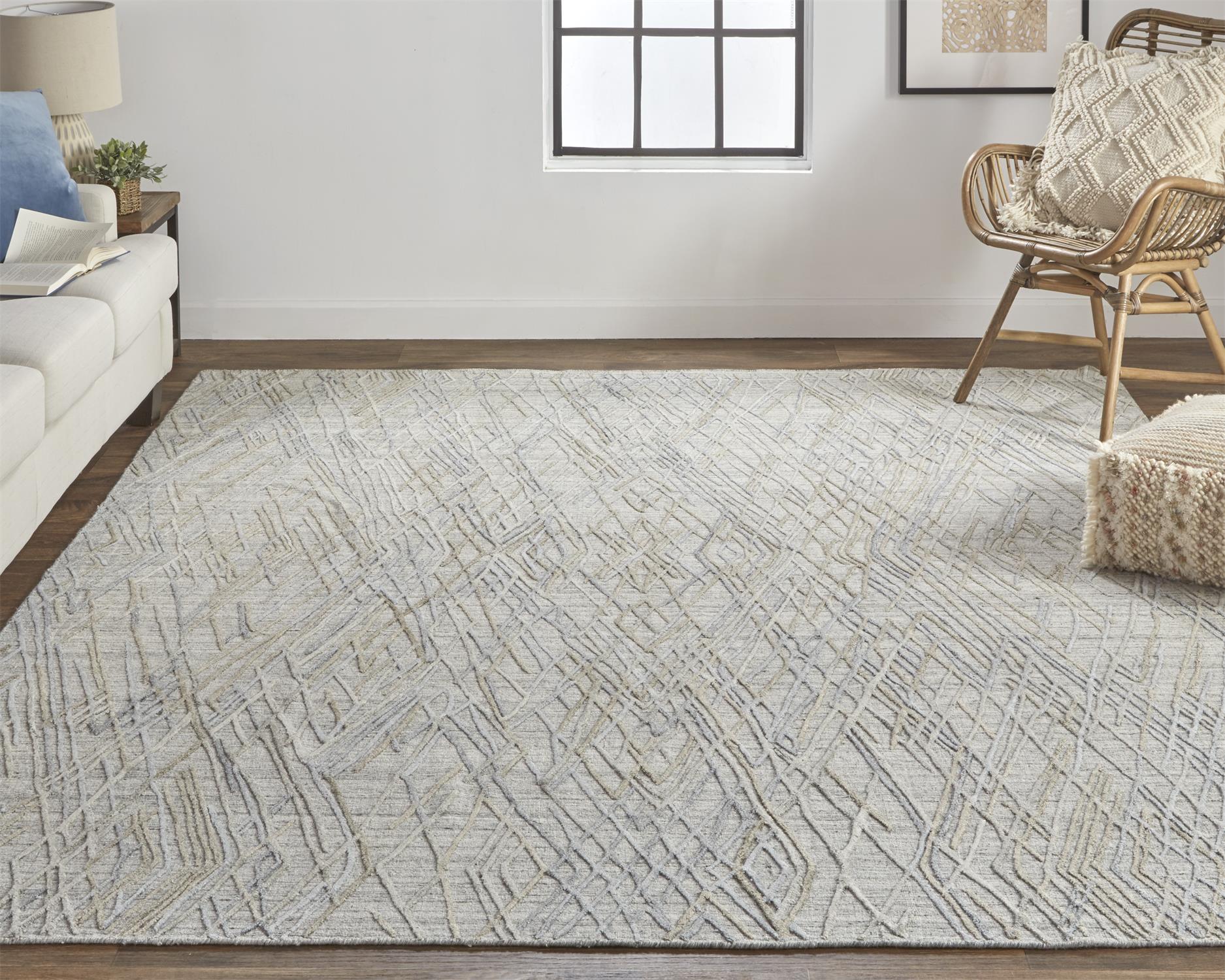 Luxurious Handwoven Elias Abstract Diamond Area Rug in Viscose and Wool for Elegant Homes