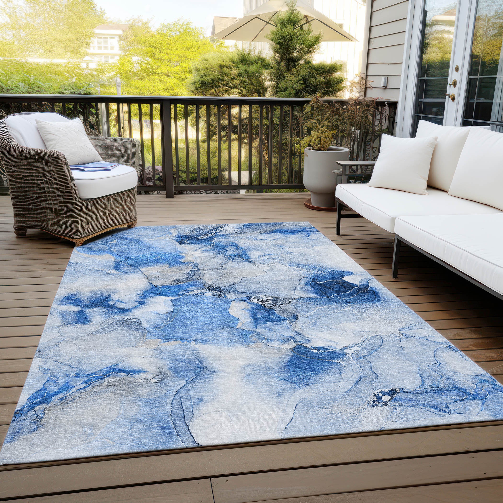 Stylish and Functional Outdoor Abstract Washable Runner Rug with Stain Resistance and Non - Skid Feature for Any Indoor or Outdoor Space