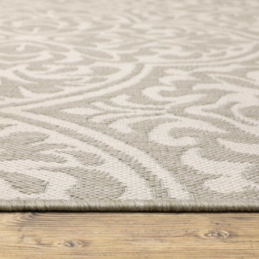 Elegant Indoor and Outdoor Area Rug with Gray and Ivory Floral Design - Stain Resistant for All Spaces