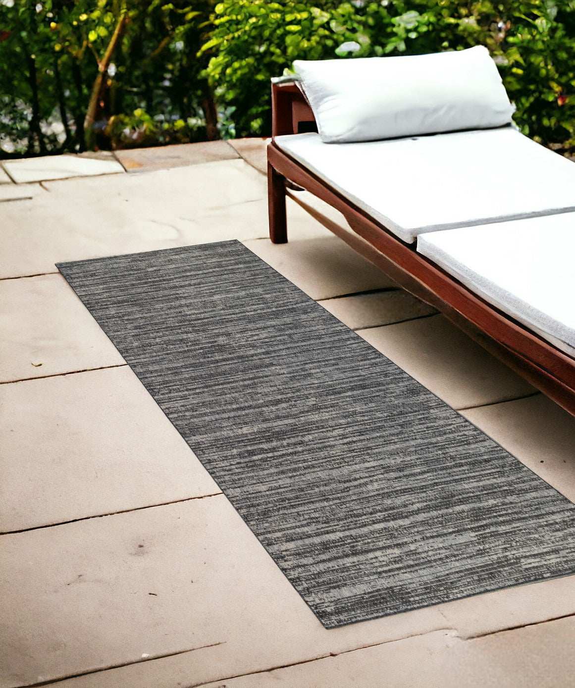 Stylish and Stain-Resistant Striped Outdoor Area Rug Ideal for Both Indoor and Outdoor Living Spaces