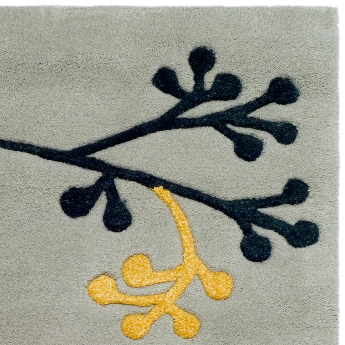 Elevate Your Home with Soho Hand-Tufted 100% Wool Rug in Transitional Style