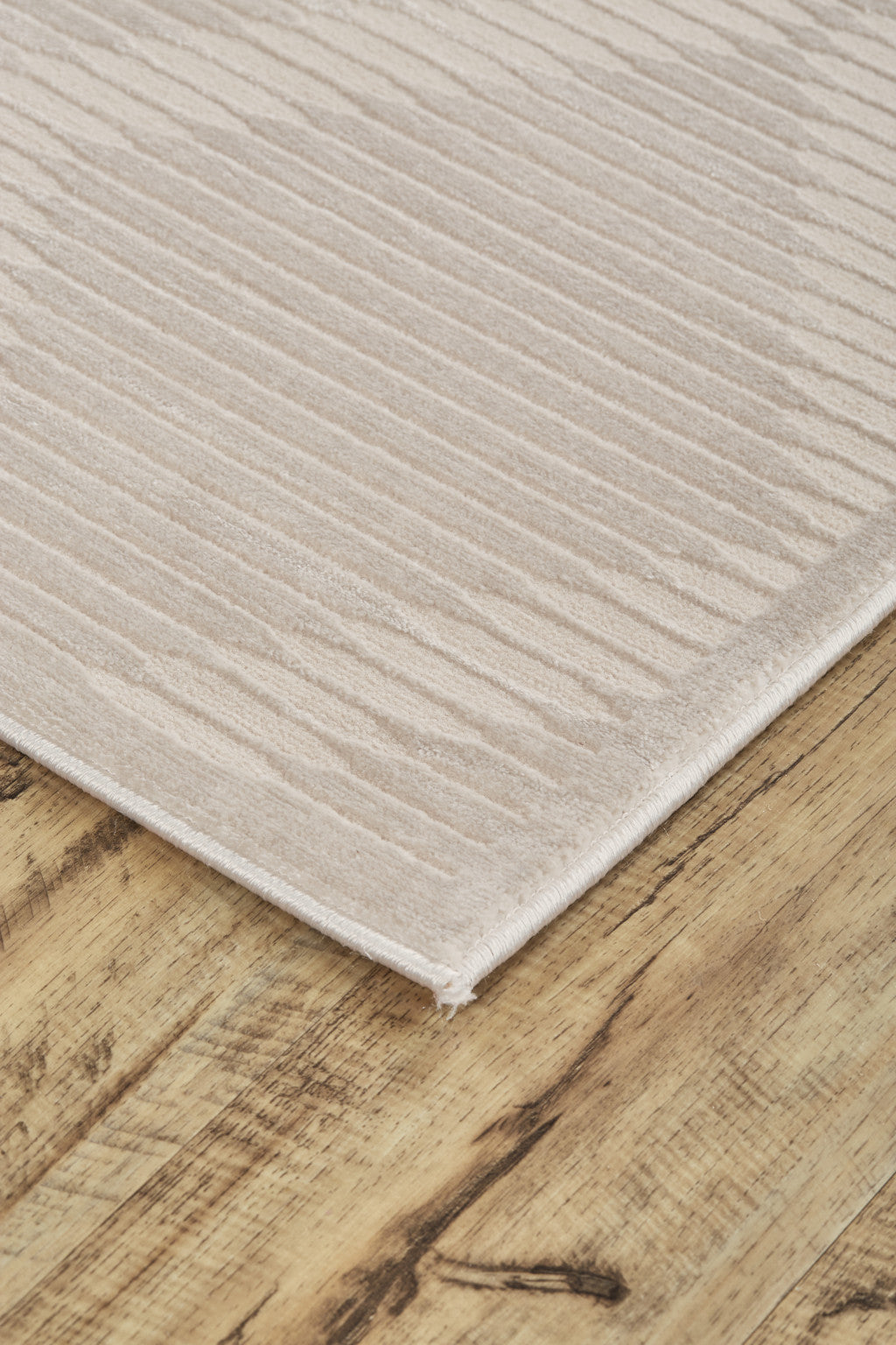 Stylish and Stain-Resistant Ivory Geometric Area Rug for Adding Warmth and Versatile Decor to Your Living Space