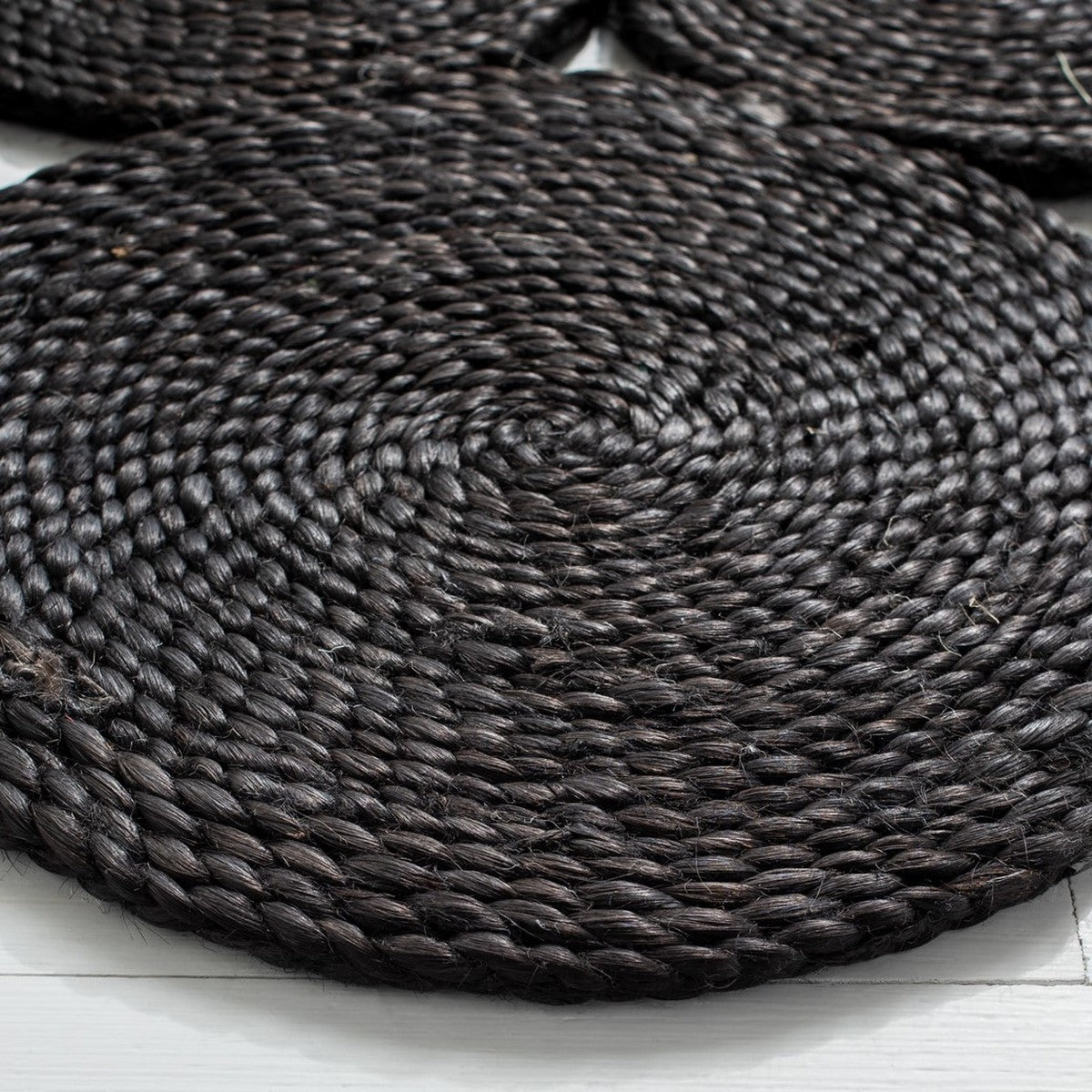 Eco-Friendly Hand-Woven 363 Jute Rug with Contemporary Design for Stylish Interiors
