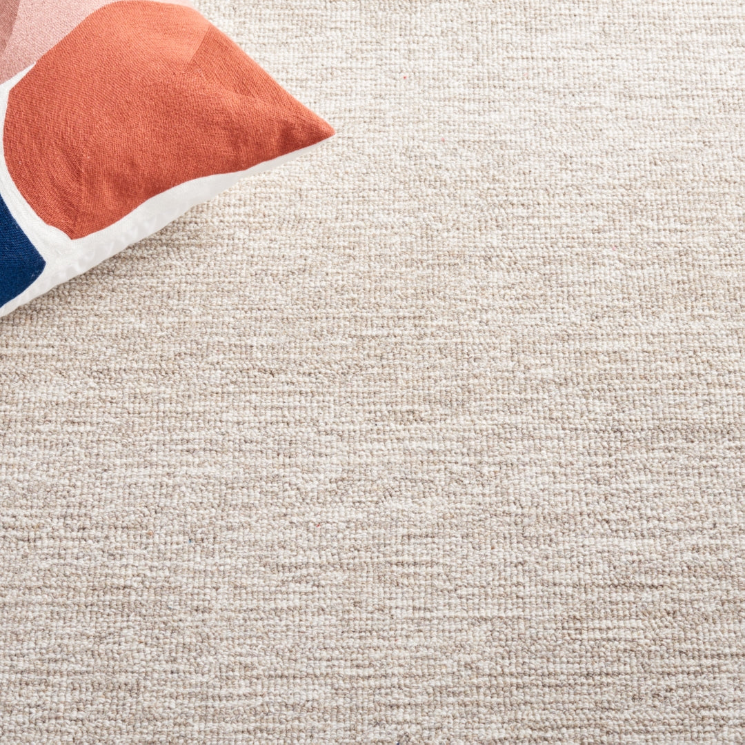 Stylish and Durable Hand-Tufted Wool & Cotton Abstract Rug for Elegant Home Decor