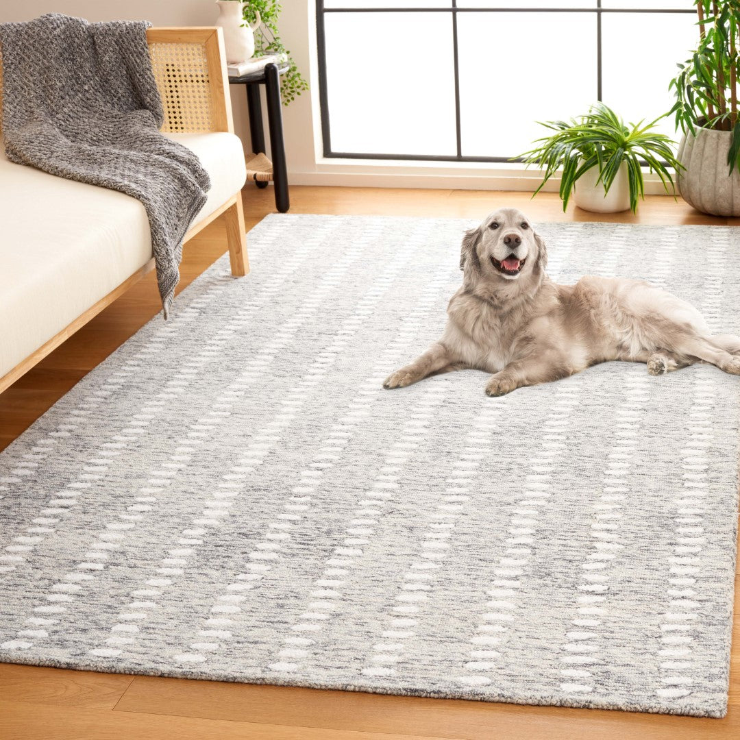 Luxurious Modern Hand-Tufted Abstract Rug in Wool Blend for Stylish Home Comfort