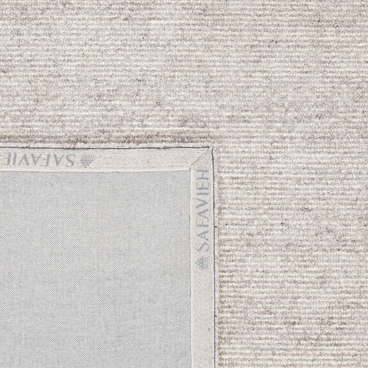 Himalaya Luxury Hand-Tufted Contemporary Floor Rug Made from a Blend of Viscose and Wool, Skillfully Crafted in India