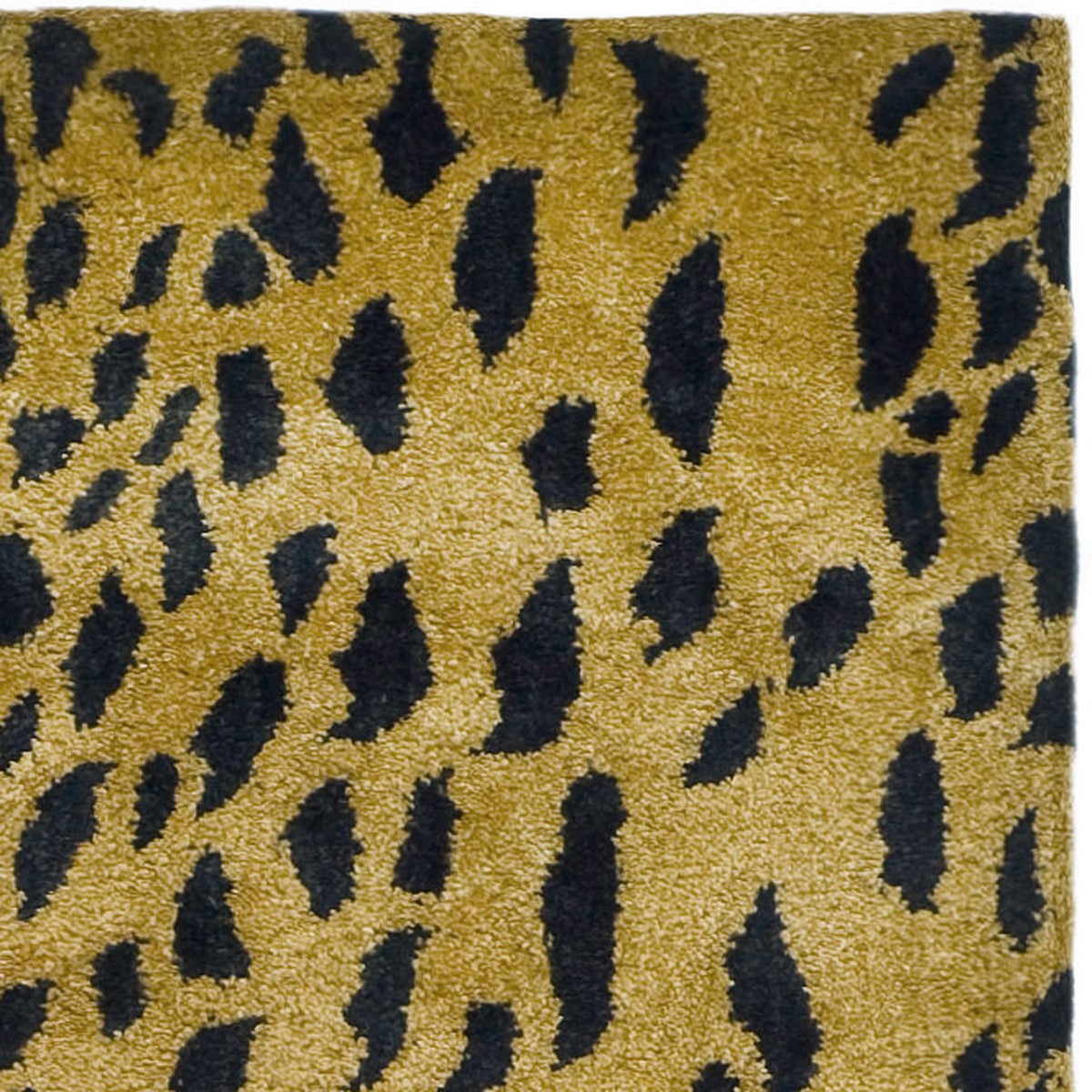 Soho Hand-Tufted Wool Pile Area Rug with Transitional Design Ideal for Both Modern and Traditional Home Decorations