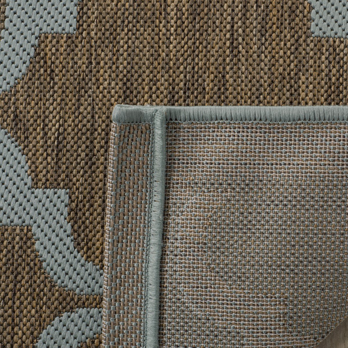 Courtyard-Style Indoor and Outdoor Area Rug Featuring a Creamy Beige Lattice Pattern for Energetic and Durable Spaces