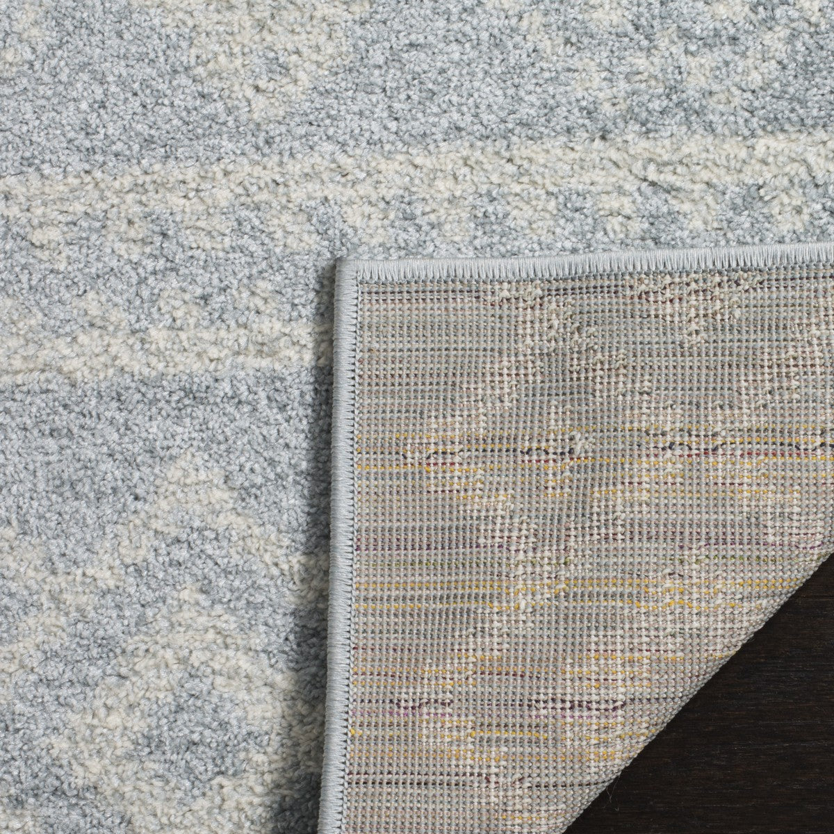 Stylish Adirondack Area Rug - Power Loomed with Jute & Polypropylene, 19MM Pile