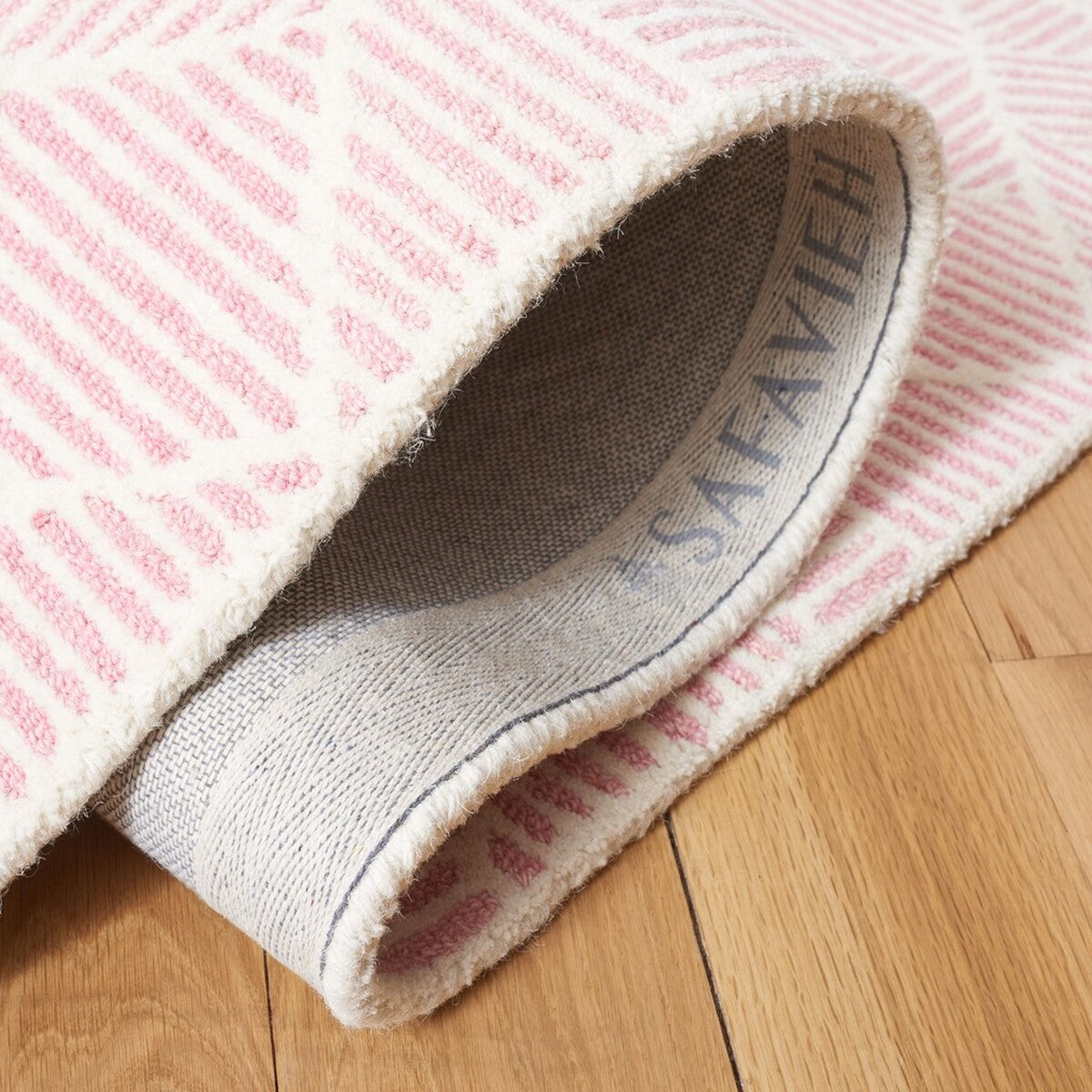 Exquisite Abstract Hand-Tufted Luxury Rug - 80% Wool and 20% Cotton Blend, 14mm Pile Height, Ideal for Home Interior Decoration