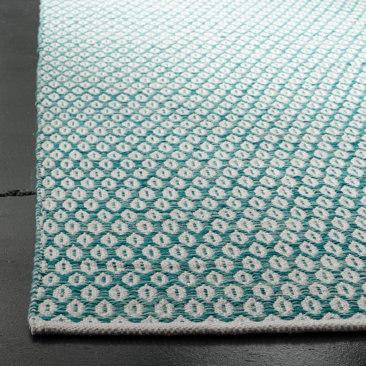 Montauk MTK608 Handmade Flat Weave Rug with Stunning Ikat Design for Coastal and Modern Homes