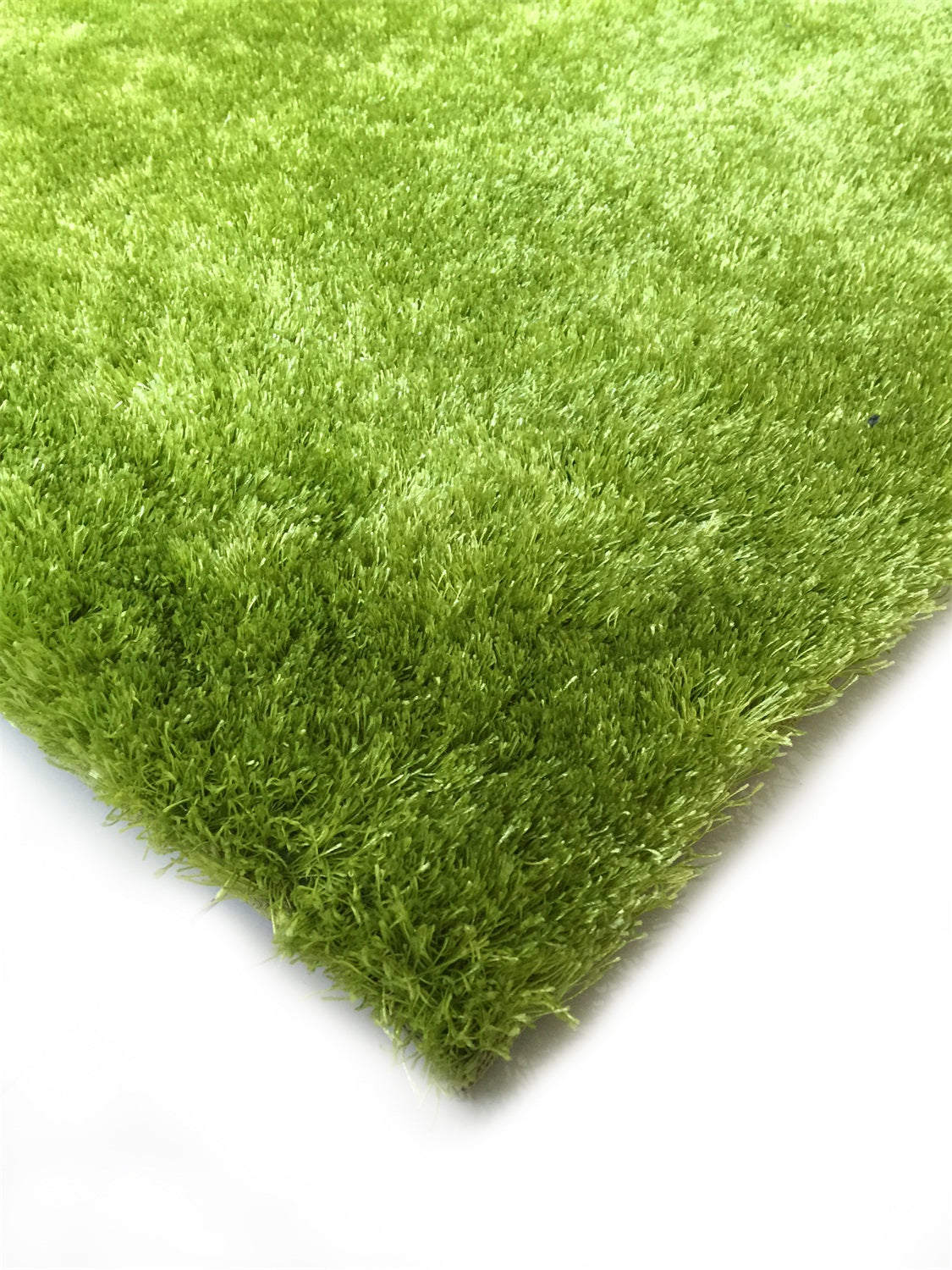 Hand-Tufted Lime Green Shag Rectangle Area Rug for Creating a Warm and Cozy Home Ambiance