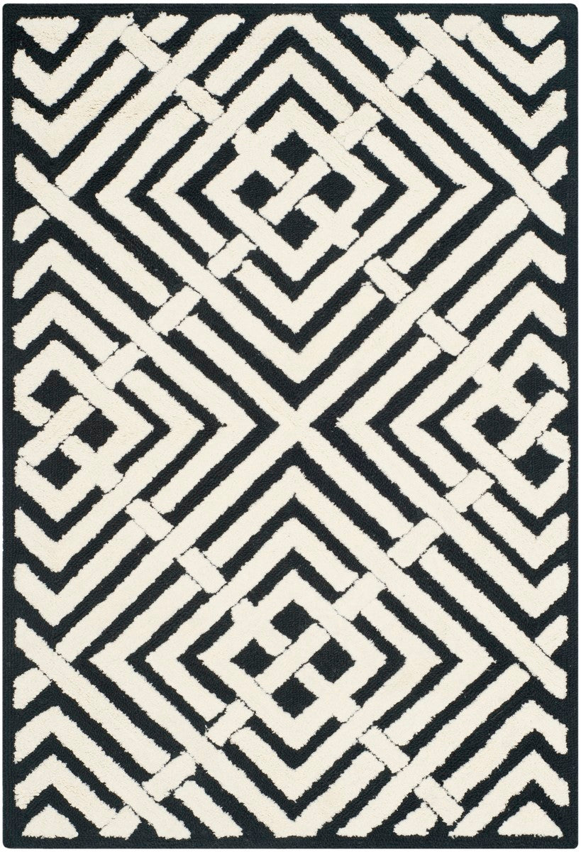 Safavieh Newport Hand-Hooked Rug: Elegant Transitional Style with Vivid Colors for Home