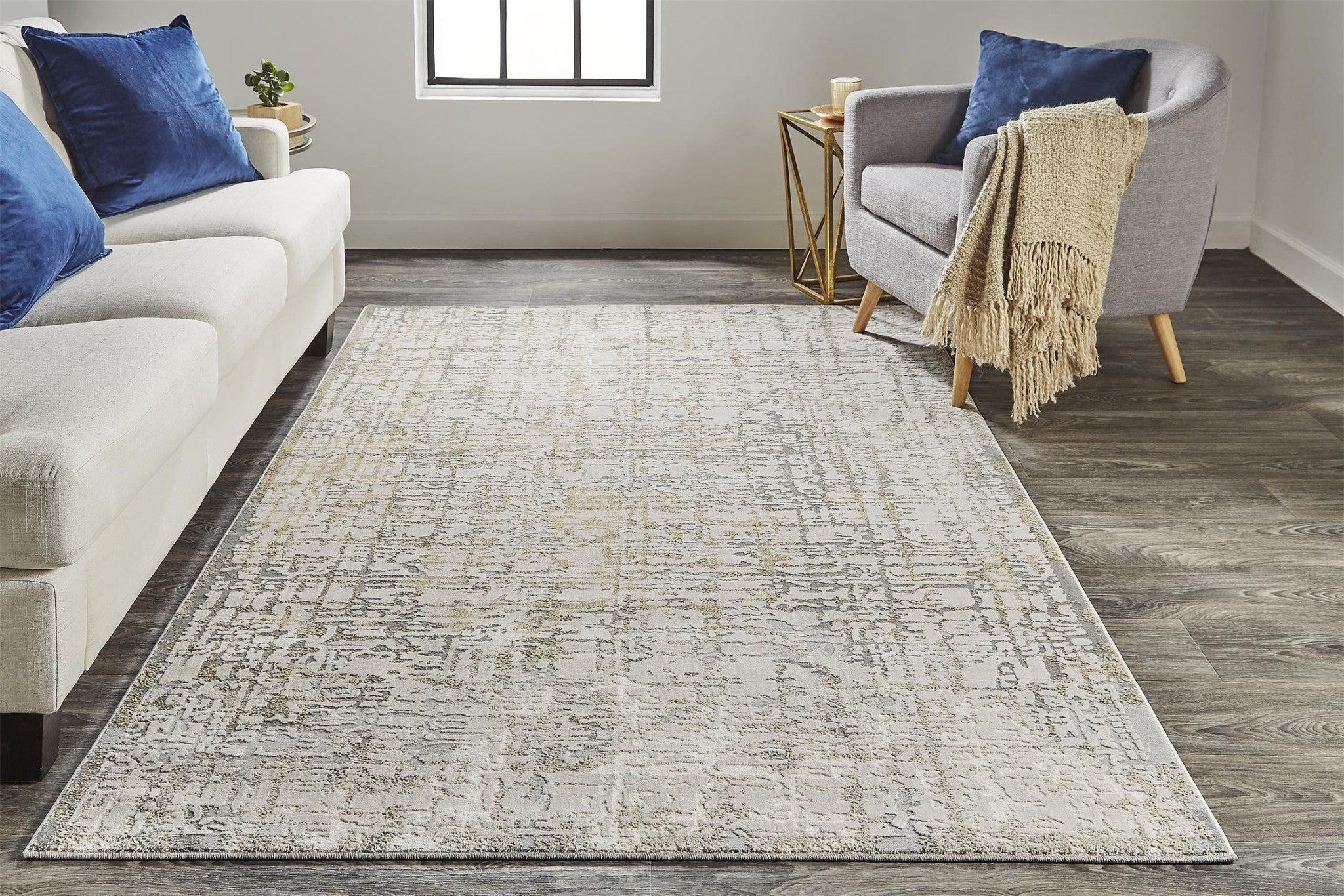 Exquisite Hand-Woven Ombre Area Rug in Blue and Green Rectangle for Your Space