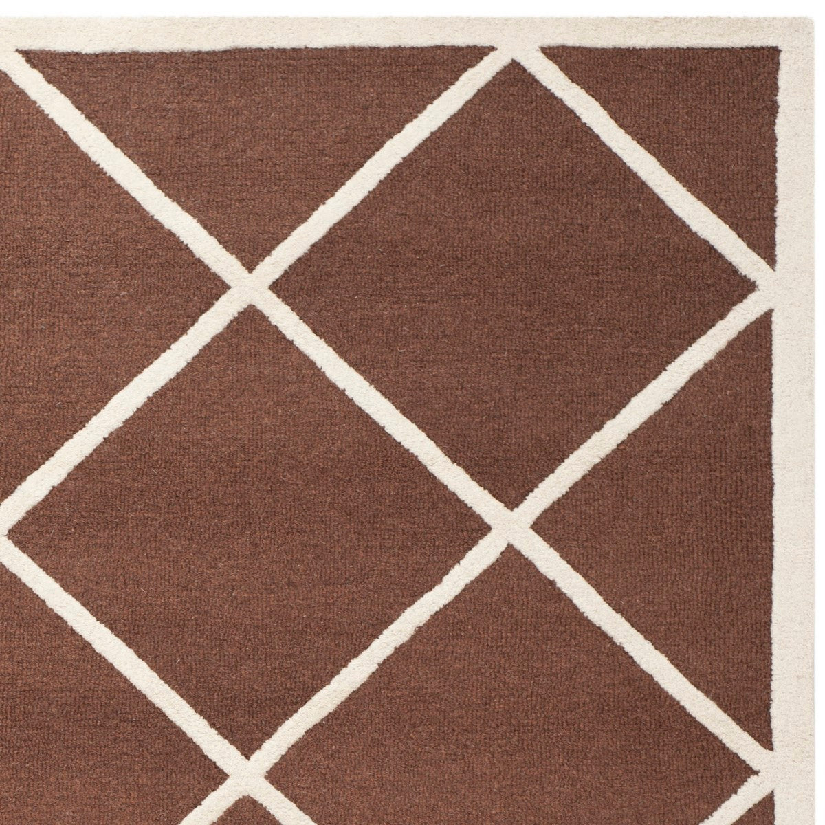 Safavieh Cambridge Hand - Tufted 100% Wool Rug: Timeless Elegance & Plush Comfort for Your Home