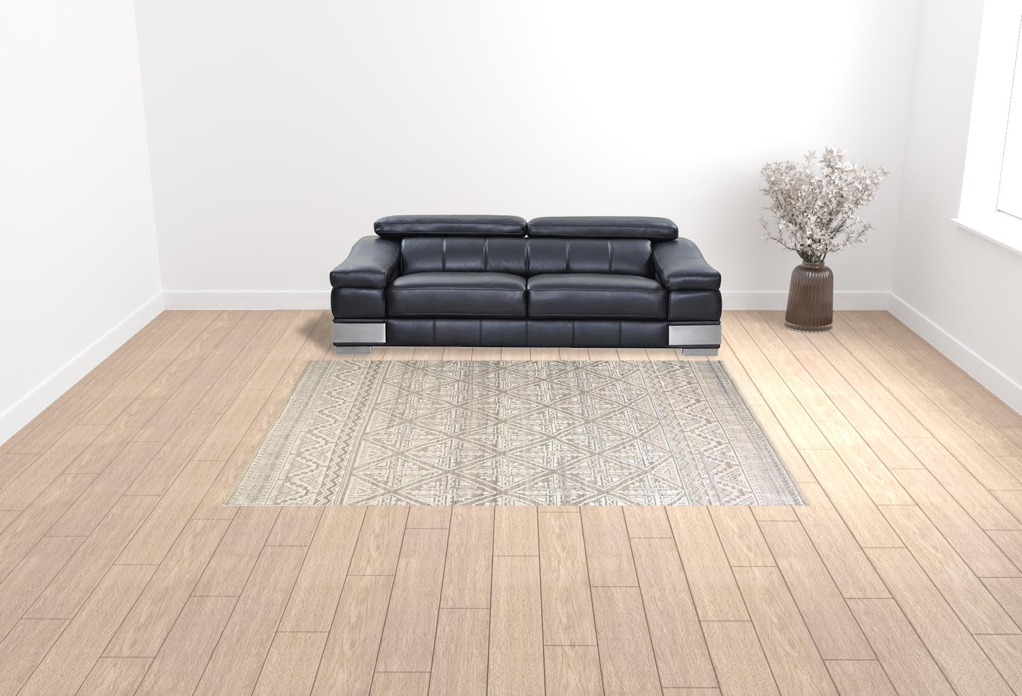 Exquisite Hand - Knotted Gray and Ivory Geometric Area Rug for Cozy Home Decor