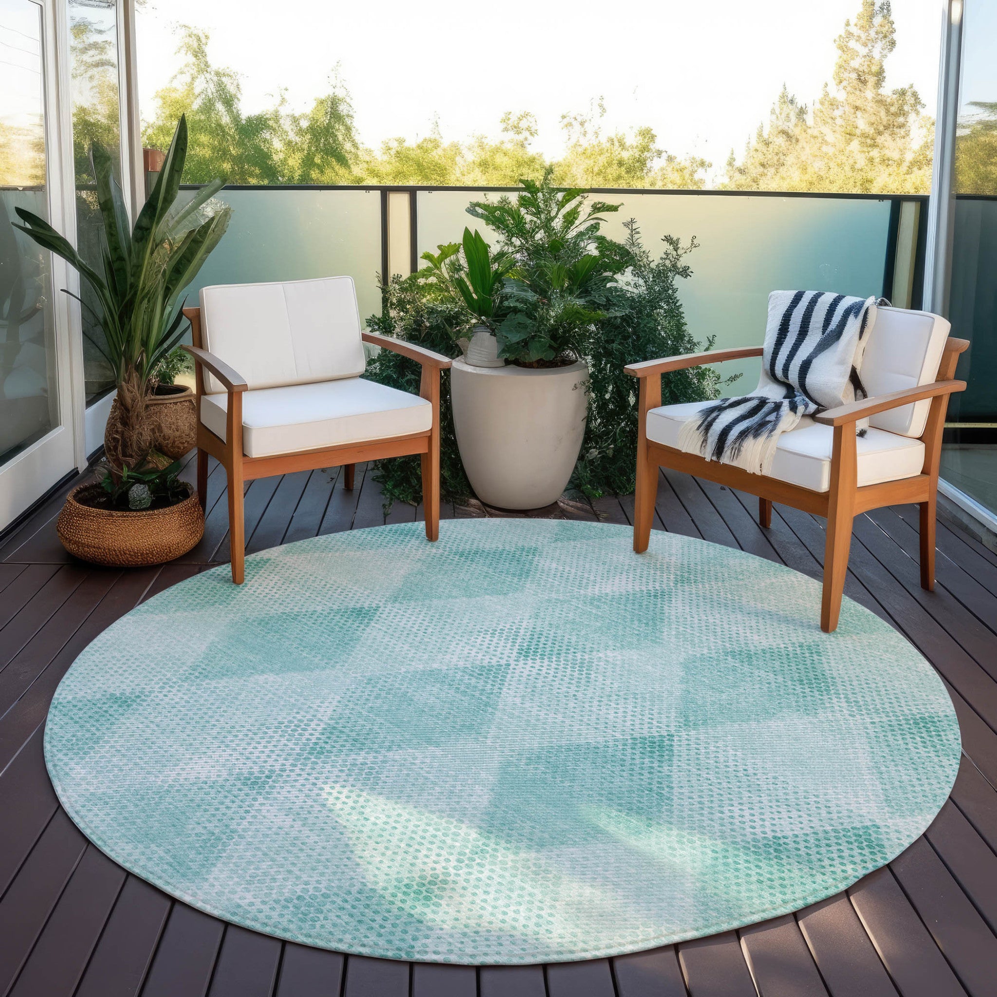 Stylish Blue Geometric Washable & Stain-Resistant Runner Rug for Indoor/Outdoor Spaces