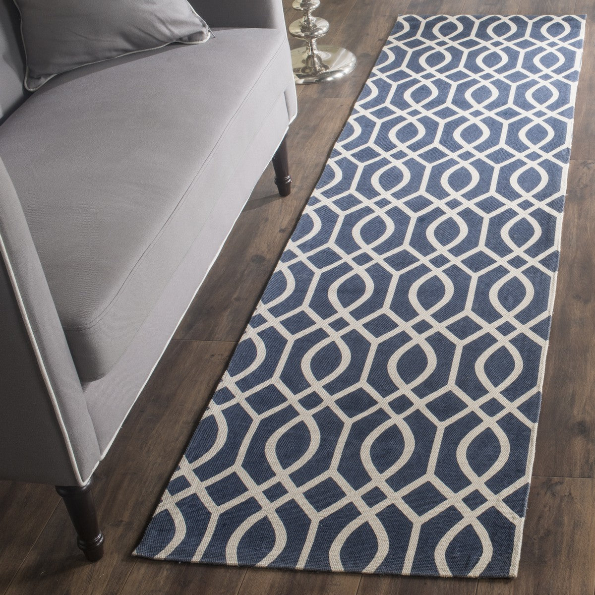 Artisan-Crafted Cedar Cotton Pile Hand-Loomed Rectangle Rug for Modern Homes