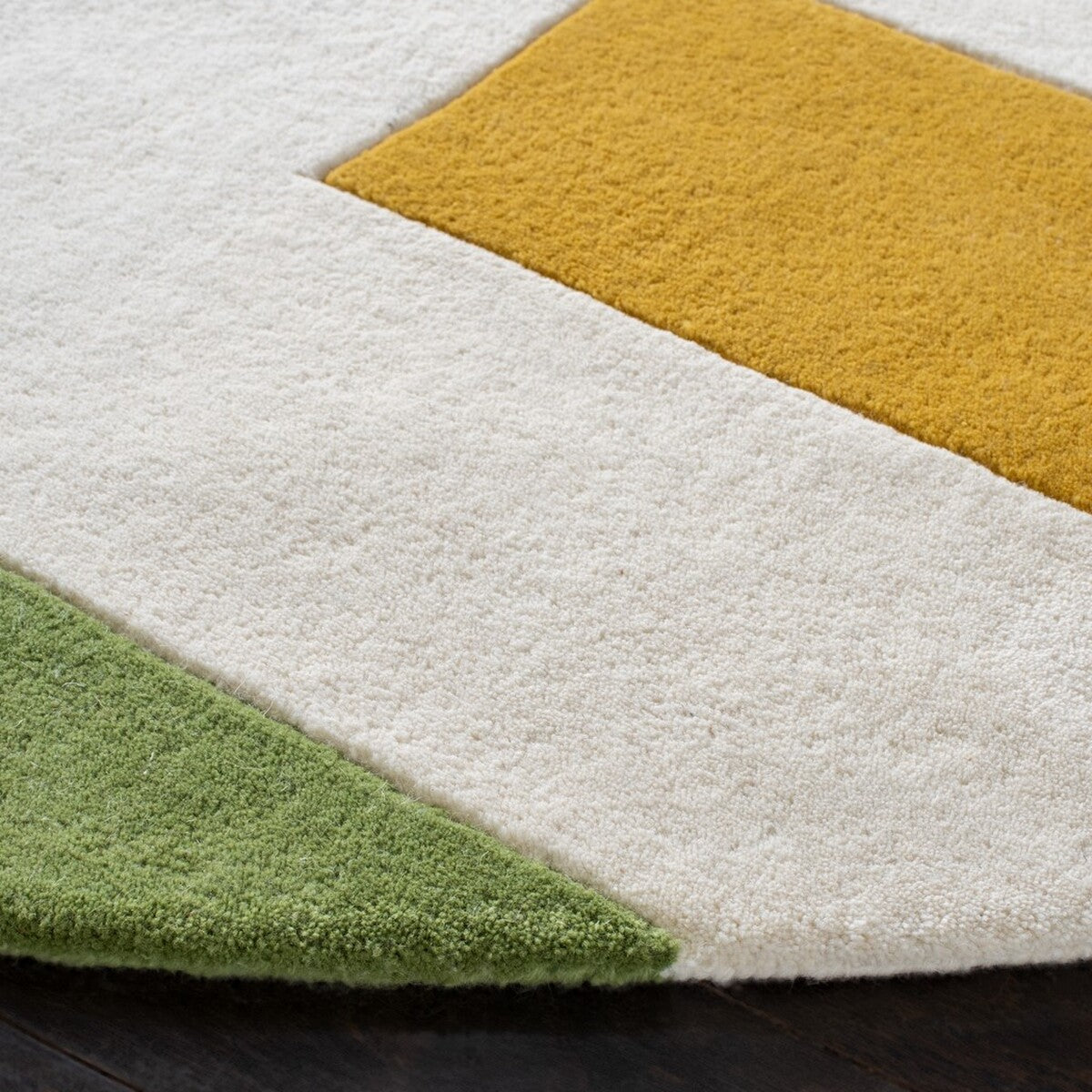 Luxurious Hand-Tufted New Zealand Wool Rug for Elegant Home Decor