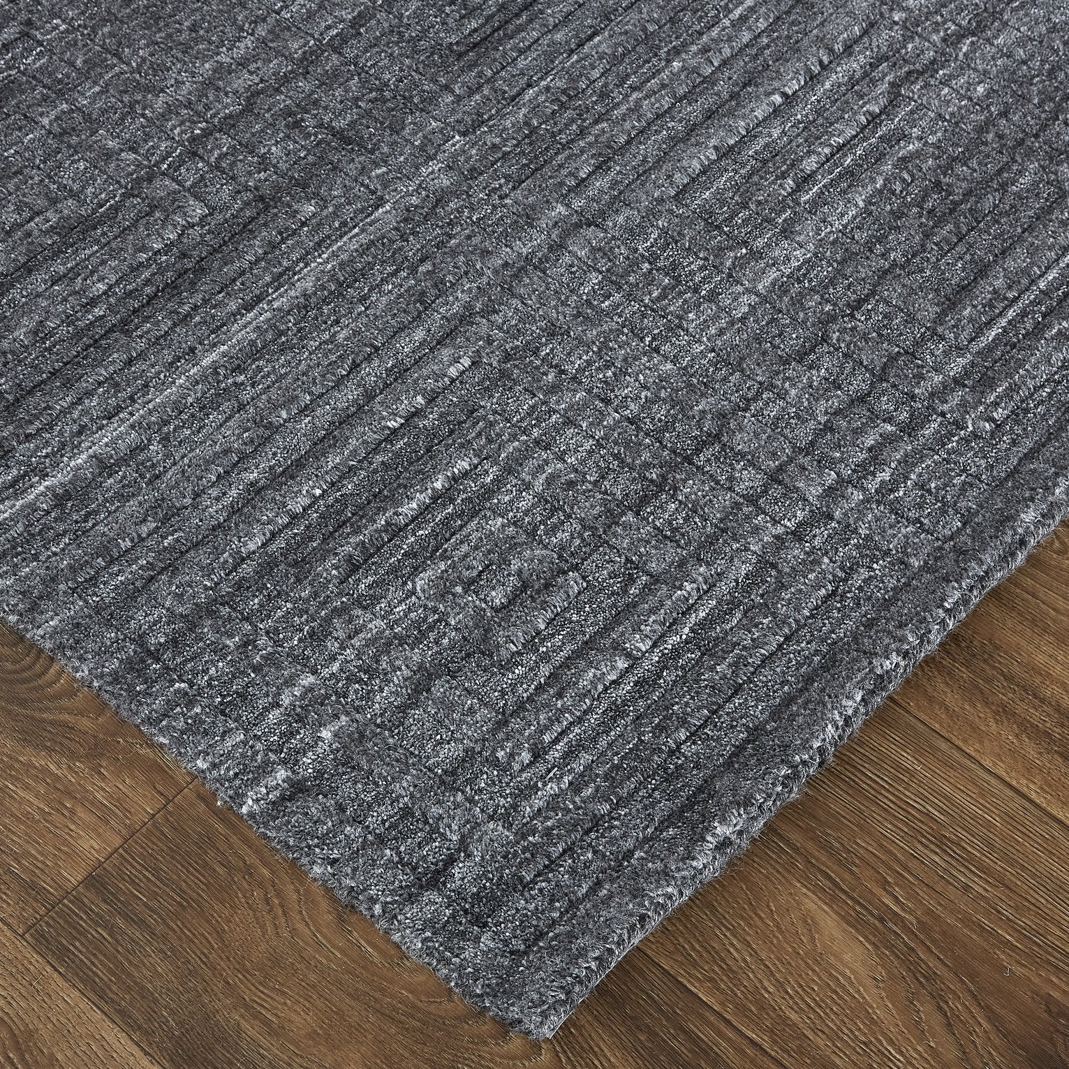 Redford Exquisite Handwoven Geometric Rug Collection - Fashionable, Long - lasting, and Artisan - Crafted Rugs for Contemporary Homes